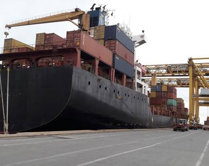 Porti: container, nel 2017 ricavi delle compagnie a +27 per cento