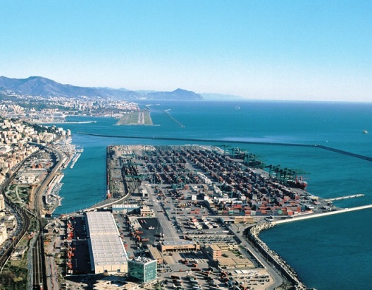 In Europa il porto di Genova corre come Rotterdam e Anversa