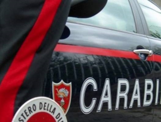 Svuotano il serbatoio del tir: denunciati tre dipendenti infedeli di un'azienda parmense