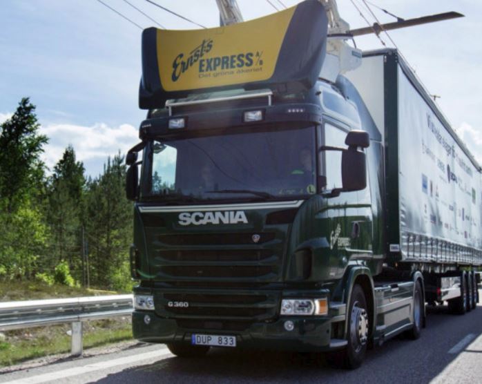 Tir come filobus per il trasporto merci verde