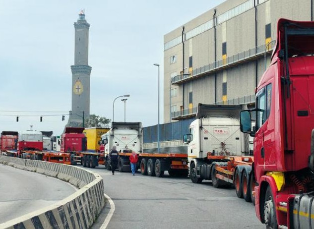 Autotrasporto container, sciopero di 72 ore dall'8 marzo