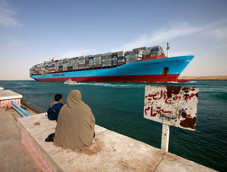Egitto: paese sarà centro mondiale per trasporti e logistica