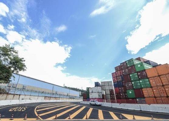 Genova: inaugurata nuova strada riservata ai mezzi pesanti