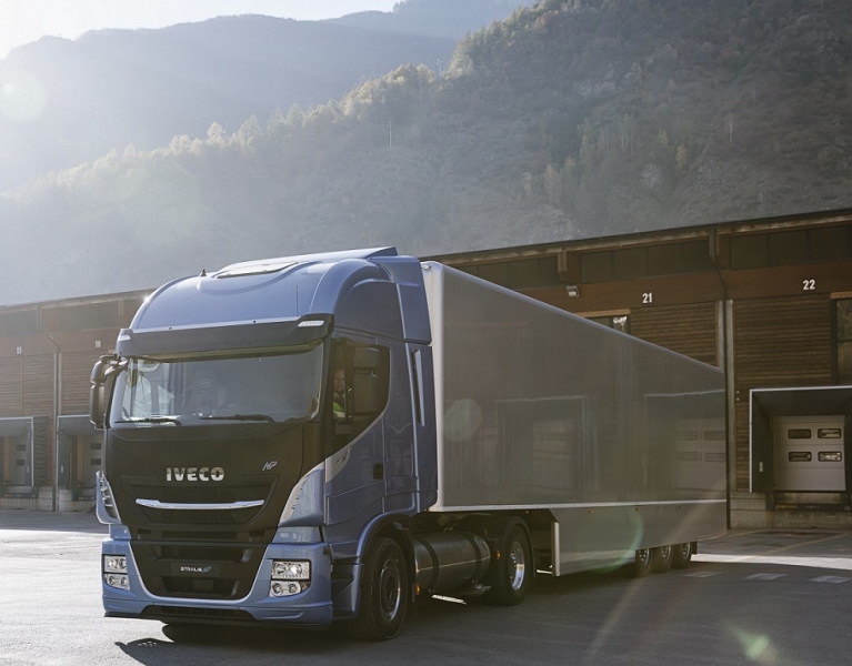 Inaugurata una nuova stazione di servizio LNG con Iveco Stralis NP 460