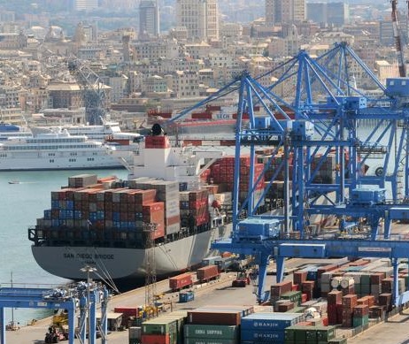 Luci e ombre del Decreto Genova per i trasporti e la logistica