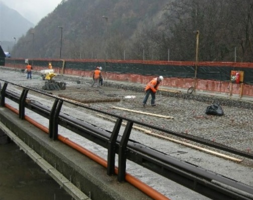 Zes, Mit punta su sinergia logistica ferrovie, navi, aerei, trasporto su gomma