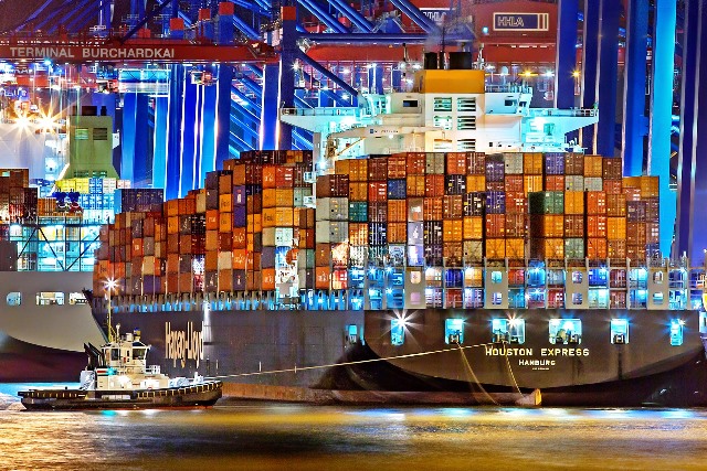 Più economia circolare nei porti europei - Al via il progetto ''Loop-ports''