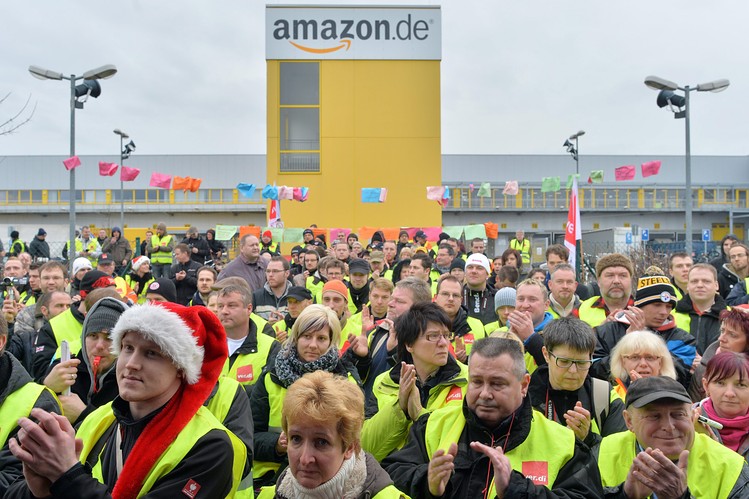 Amazon, ancora scioperi in Germania: a rischio le consegne di Natale