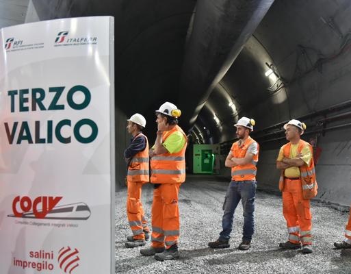 Terzo Valico, Toninelli e Rixi: ''Benefici superiori ai costi, l'opera va avanti''