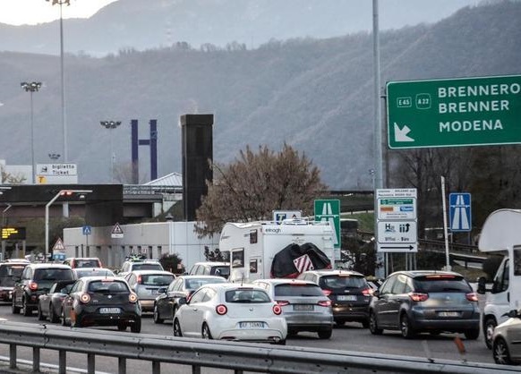 Camera di Commercio: A22, no all'aumento del pedaggio per i tir