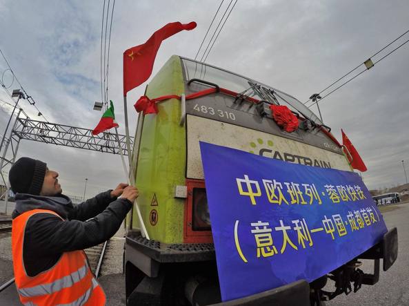 Debutta il primo servizio ferroviario regolare tra Italia e Cina