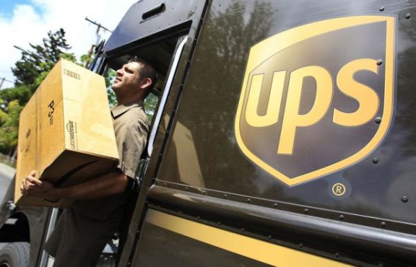 UPS estende anche al sabato il servizio di ritiro delle spedizioni internazionali