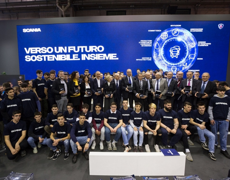120 ragazzi interrogano il mondo del trasporto sul futuro del settore