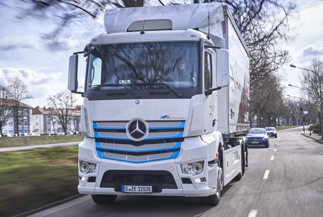 Daimler Trucks: festeggia un 2018 in crescita e prepara un anno elettrico
