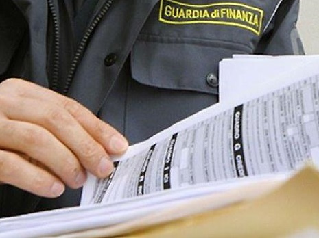 Autisti sfruttati e sottopagati e Iva evasa, in quattro rinviati a giudizio