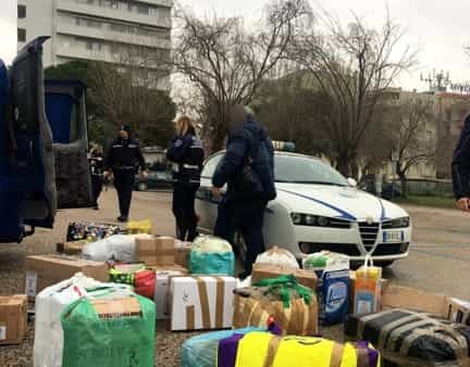 Scoperto a Misano un trasporto clandestino di merci in est Europa