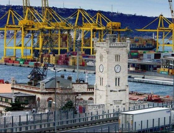 Trieste, secondo appuntamento delle lezioni per il terzo centenario: "Porto Franco. Storia, memoria, fascinazione, identità"