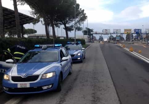 In autostrada col cronotachigrafo alterato: 868 euro di multa