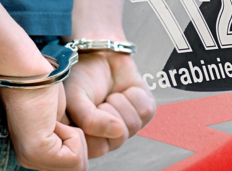 Napoli, arrestata banda di rapinatori di camion