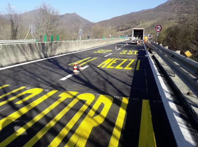 Viadotto E45,promesse risorse per i lavoratori ma non per le imprese: il 23 i tir lumaca