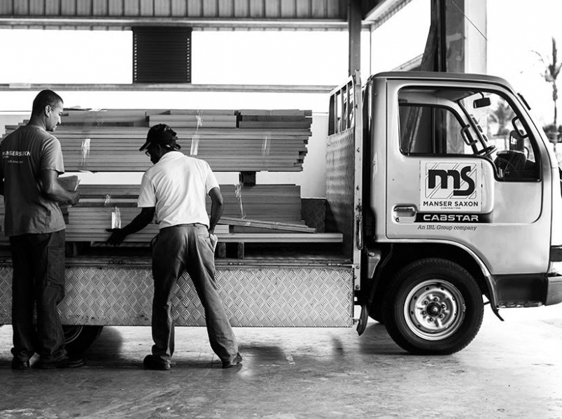 Manser Saxon Contracting riduce drasticamente i costi del carburante e la guida non autorizzata dei veicoli grazie a Frotcom