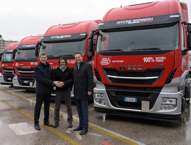 La flotta Arcese sempre più green con i nuovissimi IVECO Stralis NP 460