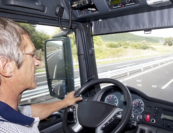 Super multa da 11mila euro per un autotrasportatore: 16 le infrazioni