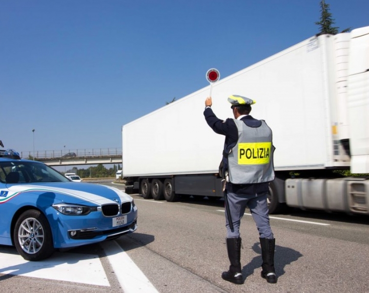 Tornano i controlli su camion della campagna europea ''Truck & Bus''