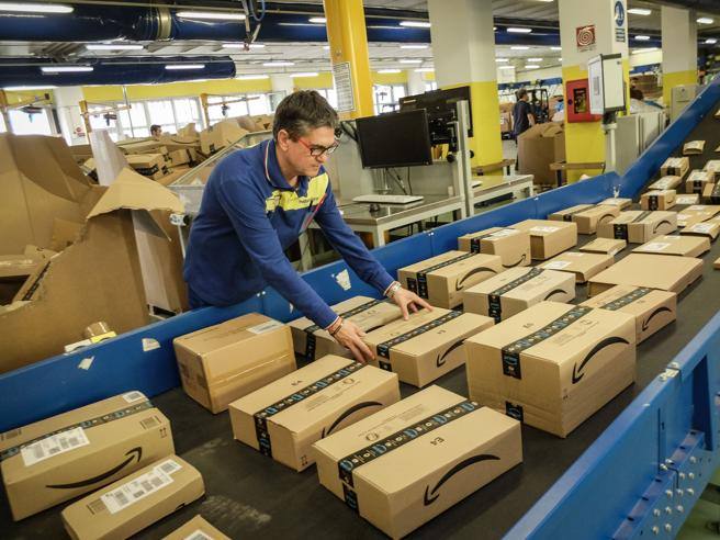 Poste Italiane rafforza la collaborazione con Amazon