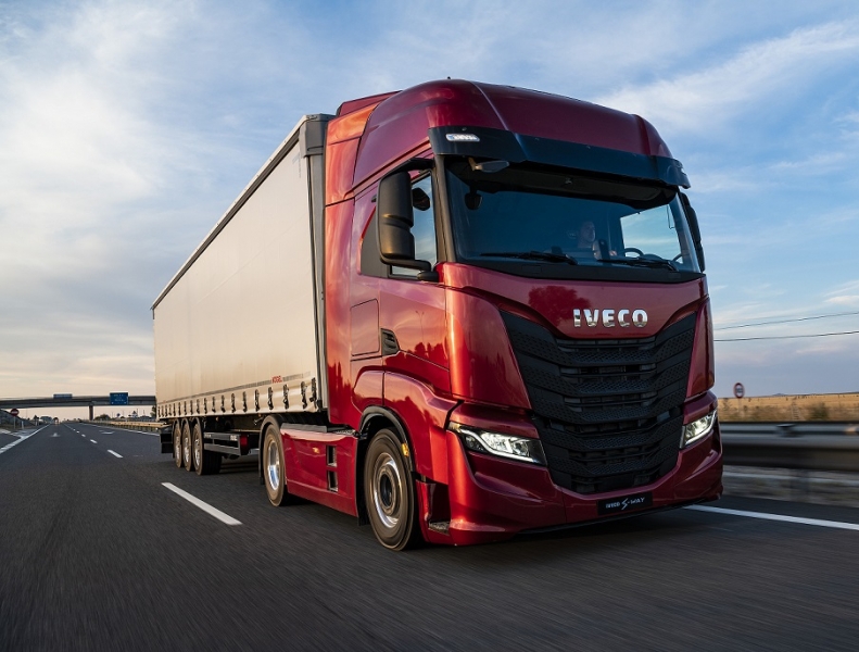Presentato il nuovo Iveco S-WAY