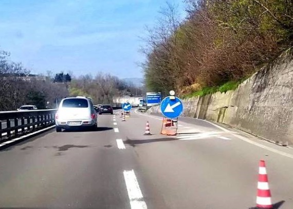 E45 chiusa: il danno per il settore dell'autotrasporto è arrivato a 27 milioni