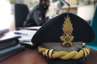 Fatture false per 5 milioni: denunciate 2 società di trasporto merci a Cagliari