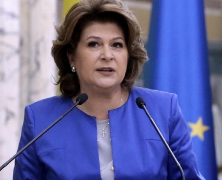 Europarlamento: stop alla canditata ai trasporti Rovana Plumb