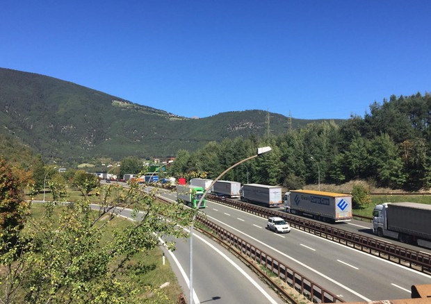 Autobrennero: nuovi divieti per festività in Germania e Austria