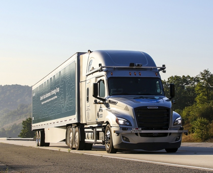 Daimler Trucks porta su strada il primo veicolo industriale ad alta automazione