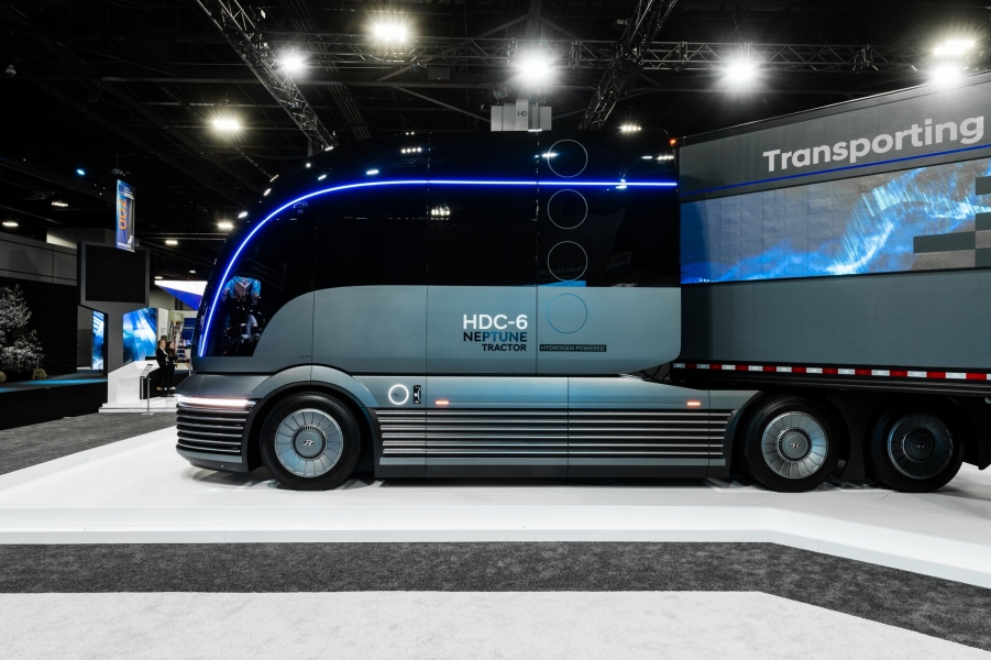 Hyundai ha presentato in America il suo camion a idrogeno
