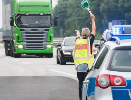 Droga o alcol: 257 camionisti trovati ''positivi'' in una settimana
