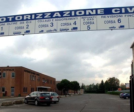 Sei rinforzi per la Motorizzazione in panne ma nessuno accetta l'incarico