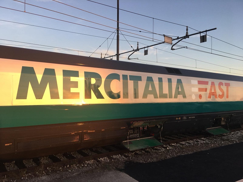Il servizio Mercitalia Fast festeggia il 1° compleanno.