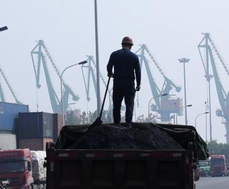Cina: giro di vite su trasporto merci pericolose
