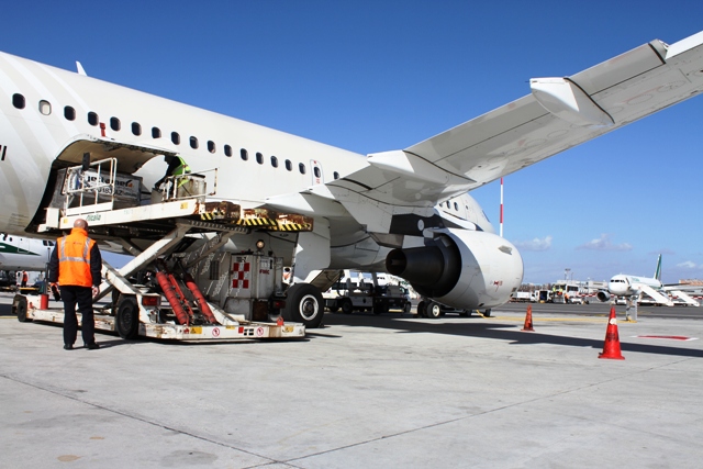 Iata: trasporto cargo +5,9 per cento ad ottobre