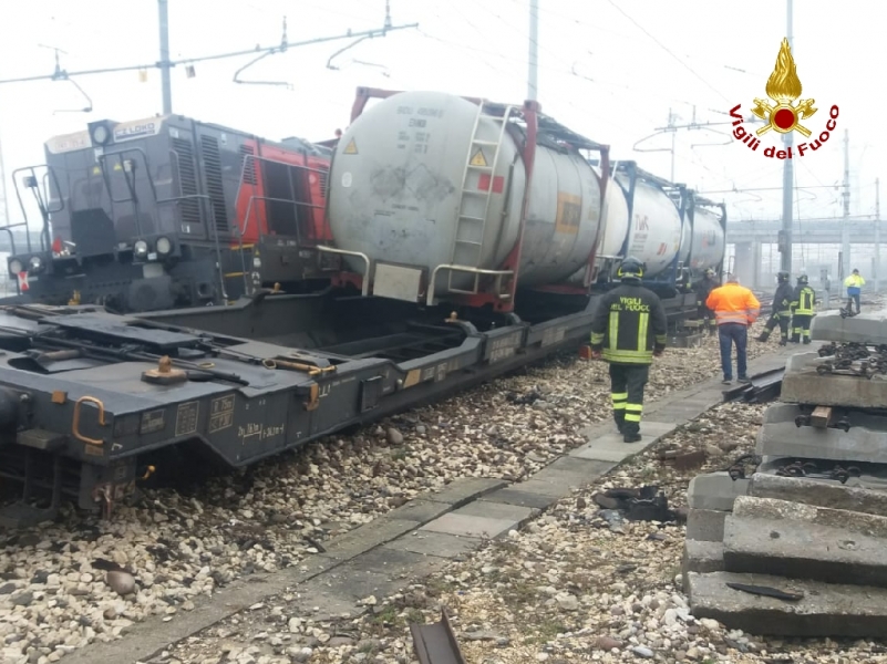 Scontro tra treni merci al Quadrante Europa