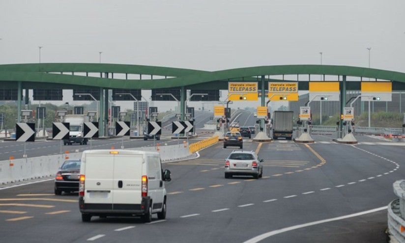 Pedaggi autostradali, stop agli aumenti delle tariffe 2020