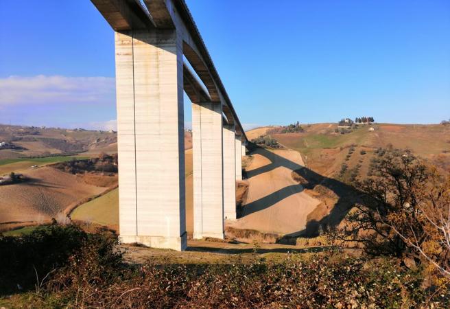 Viabilità A14: parere favorevole del MIT a riapertura traffico Tir sul viadotto Cerrano