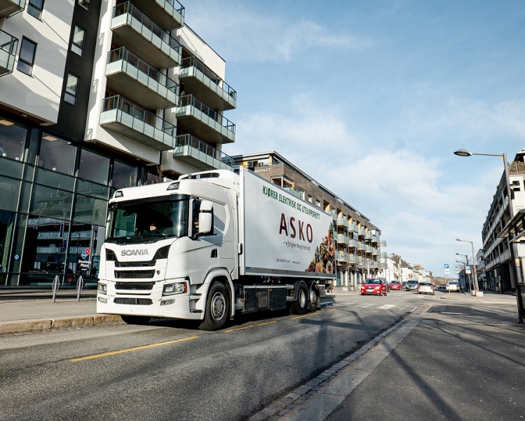 Camion elettrici per la consegna delle merci in città: al via il test a Oslo