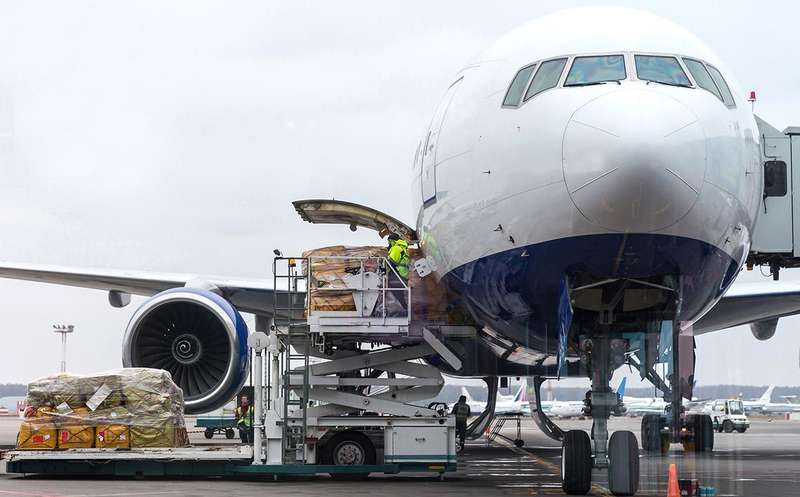 Coronavisrus: via libera ai voli all cargo Italia-Cina