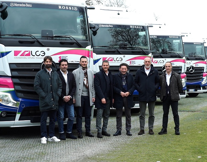 LC3 Trasporti S.r.l e A. T. DUE S.r.l. scelgono l'innovazione e la sicurezza dei Trucks Mercedes-Benz