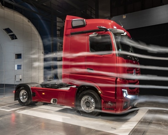 Nuovo Actros: perfezione aerodinamica per la massima efficienza