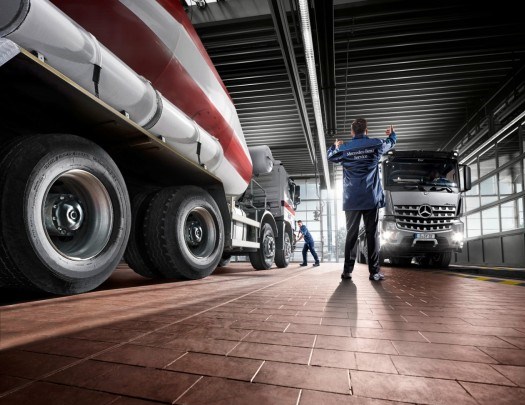 Daimler Trucks & Buses mantiene attiva la sua rete di assistenza