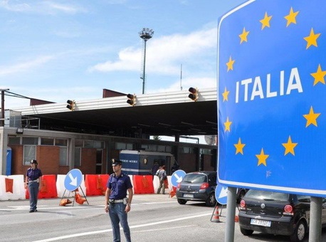 Obblighi per ingresso in Italia. Il MIT: non per gli autisti di imprese italiane